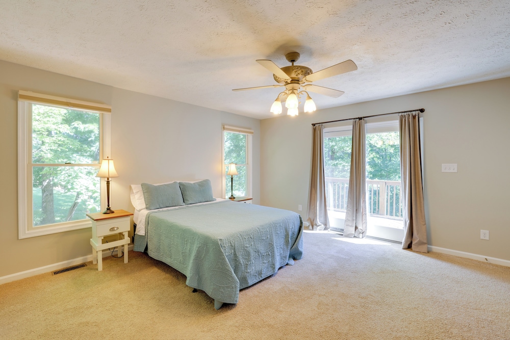 House (4 Bedrooms) photo 2