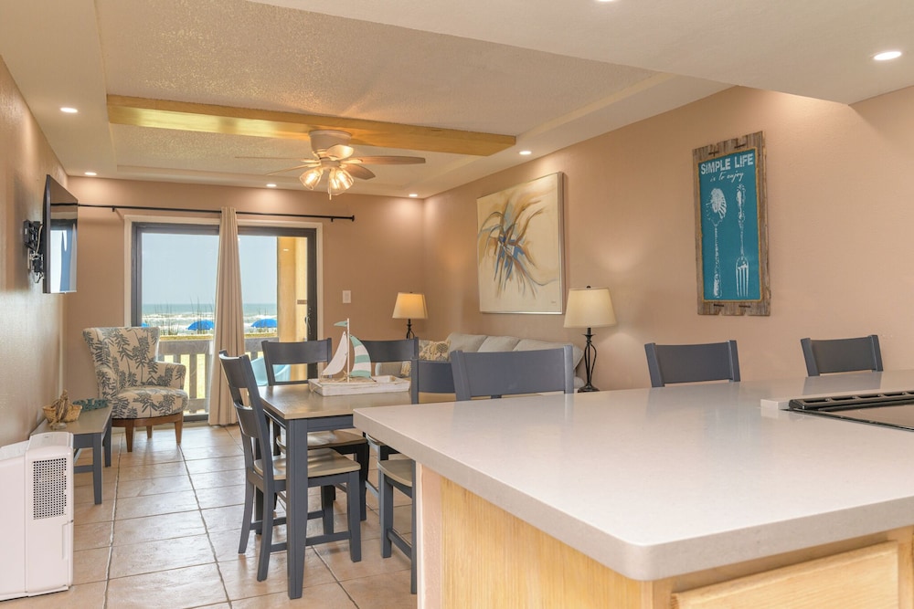 Business Condo, 1 Bedroom, Beach View, Beachfront, photo 6