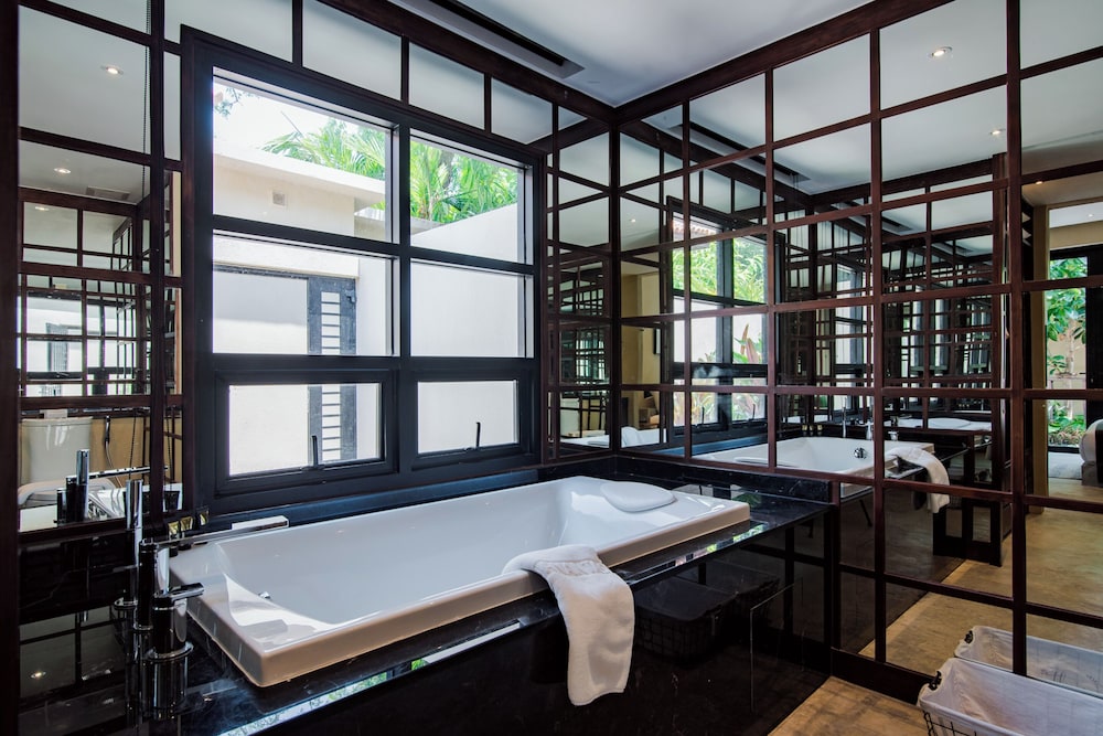 Luxury Bungalow (Pet-friendly) - Photo 5