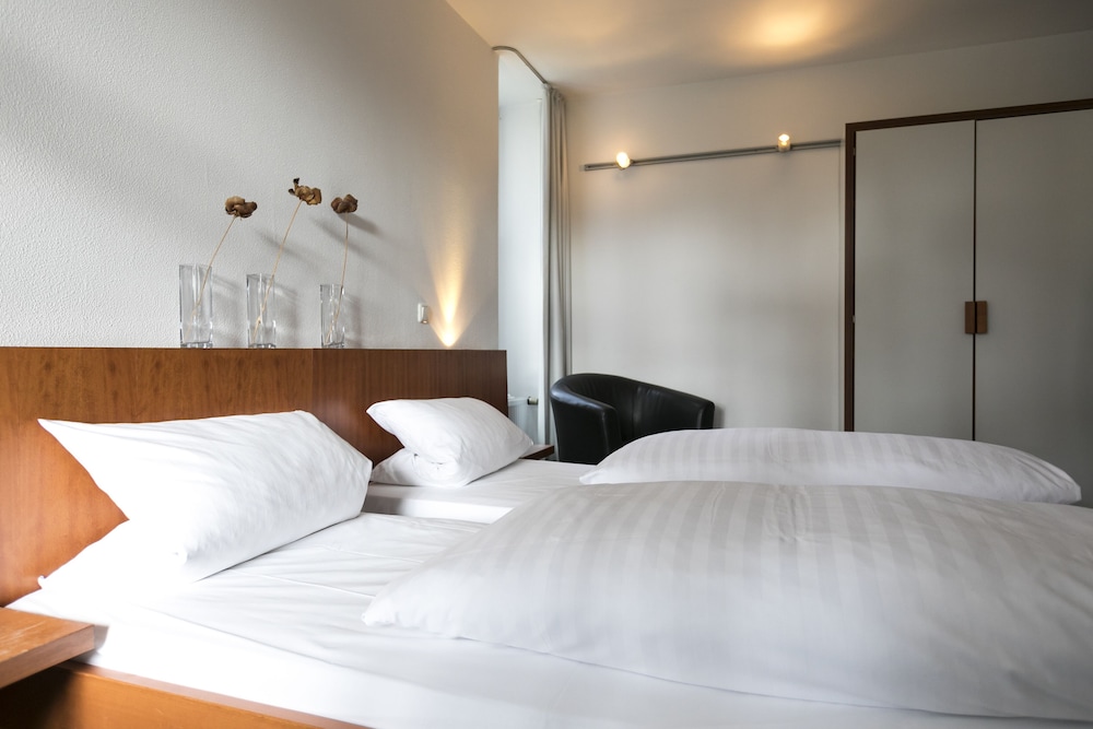 Budget Twin Room
