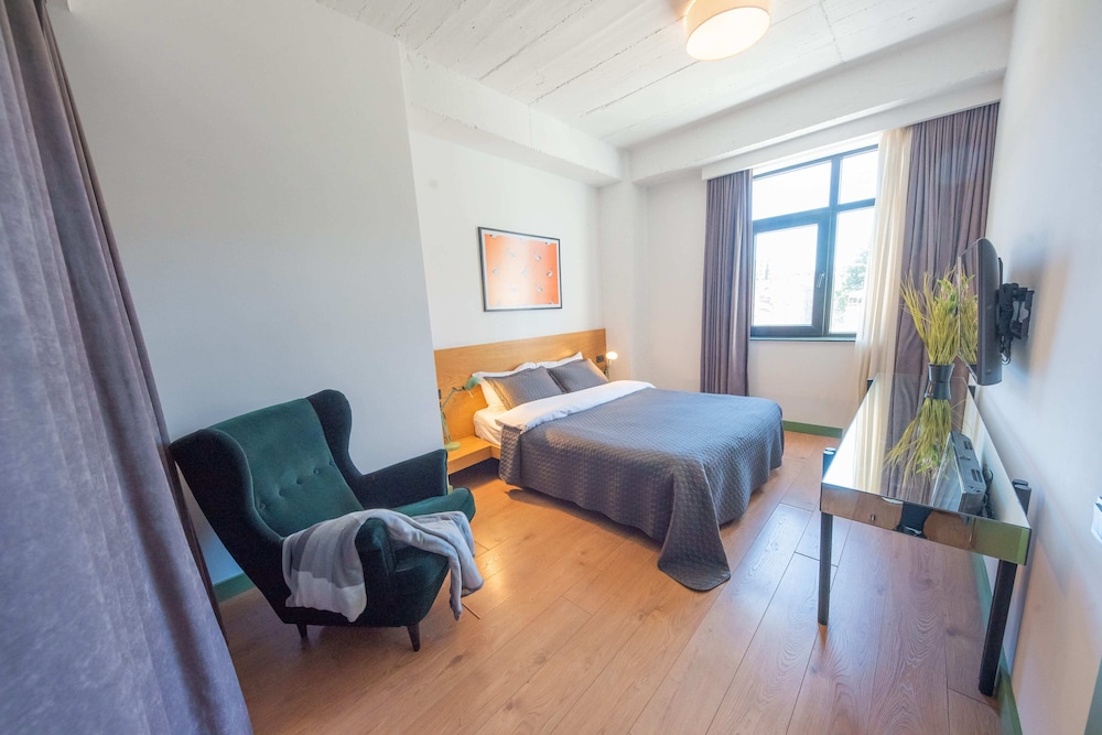 Apartment, City View