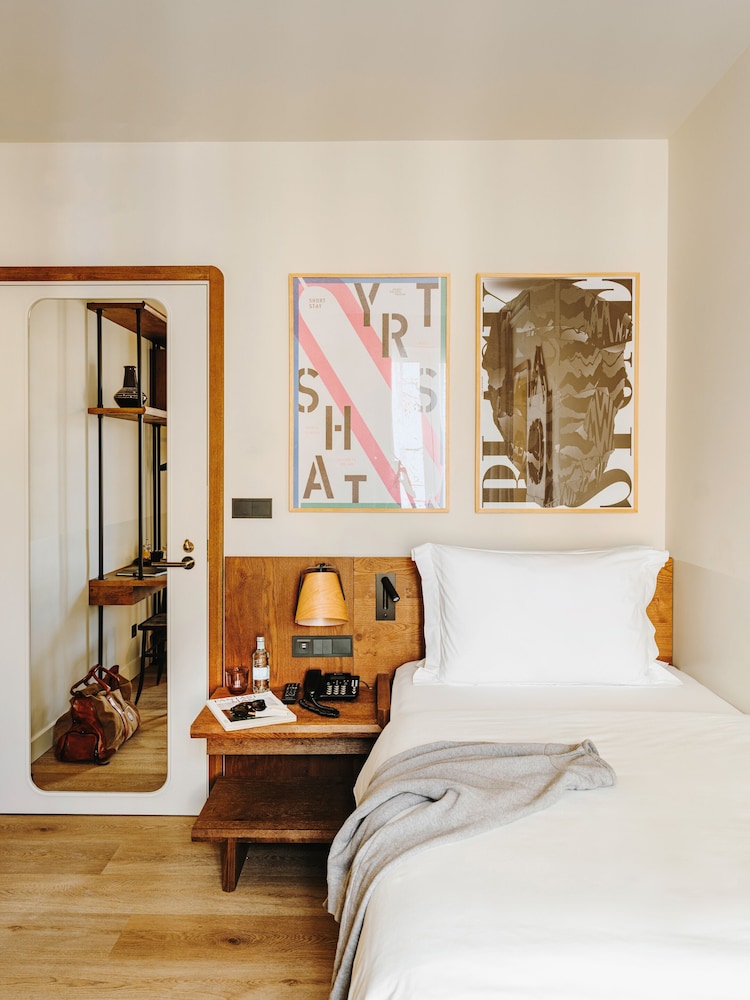 Single Room, 1 Twin Bed, Balcony photo 2