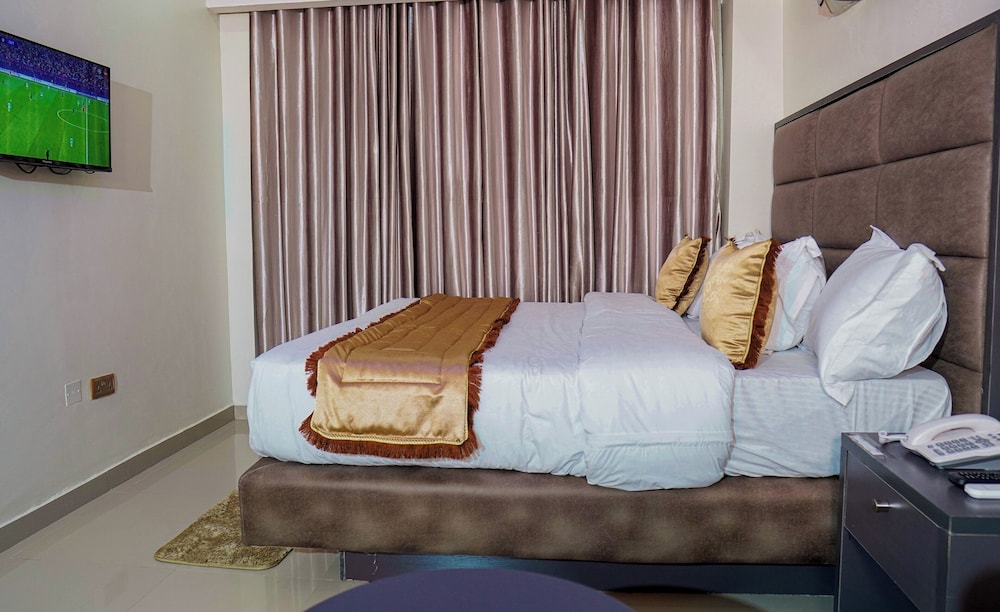Deluxe Room, Refrigerator photo 2