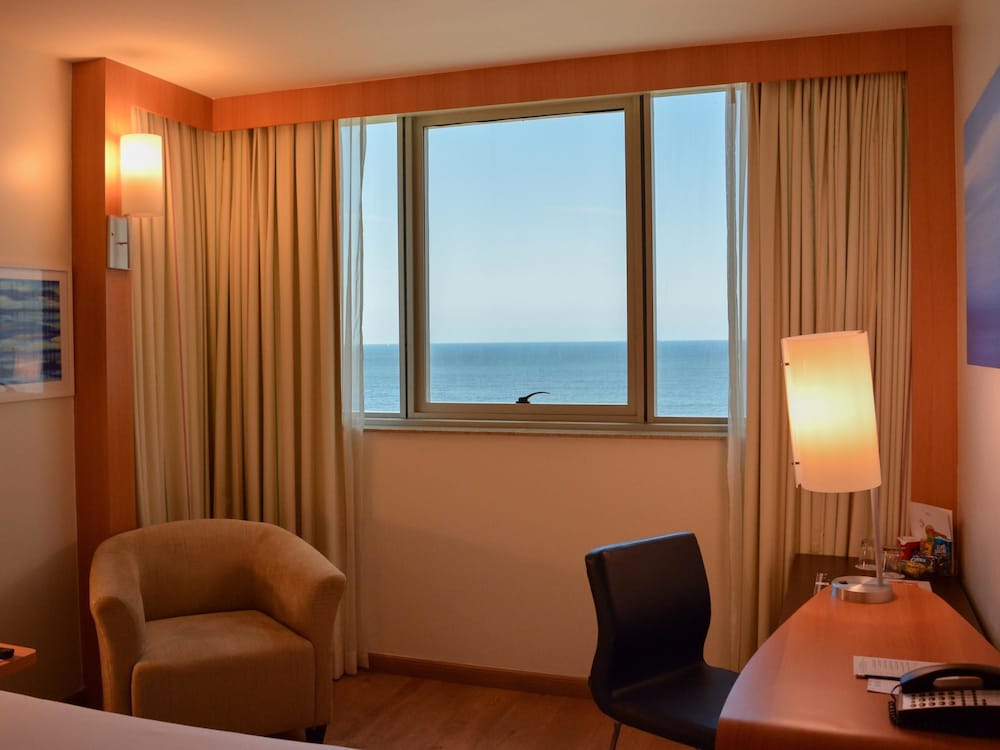 Superior Apartment, 1 Queen Bed, Sea View thumbnail 6