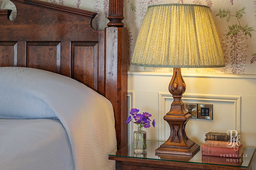 Luxury Suite, Harbor View
