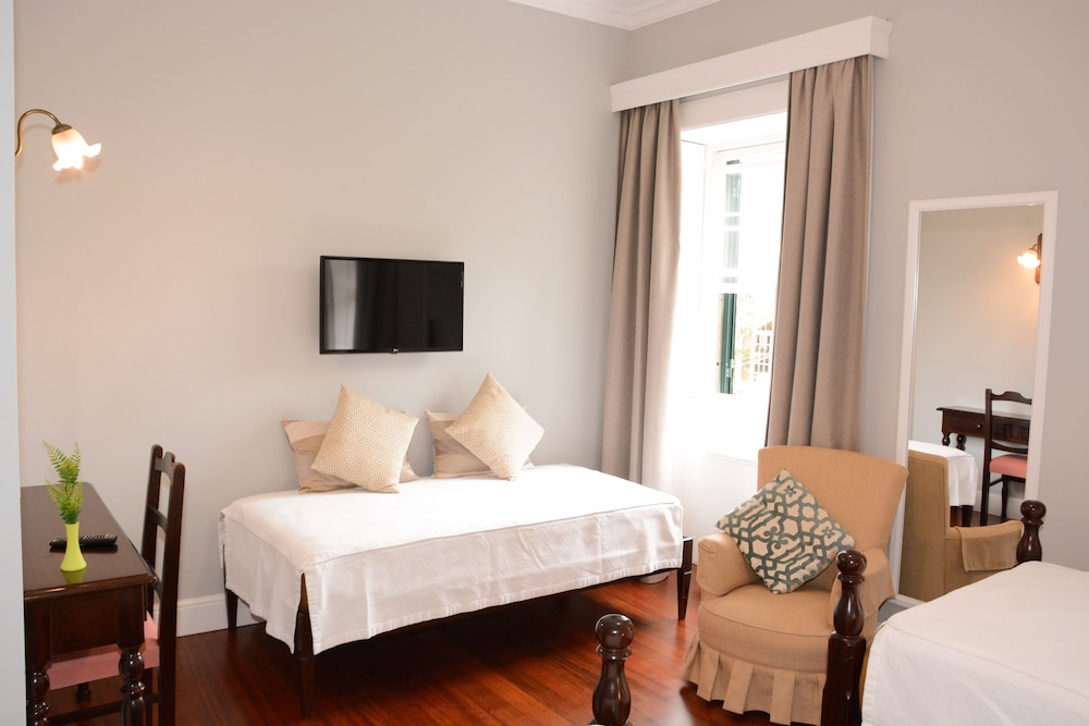 Double or Twin Room - Photo 16