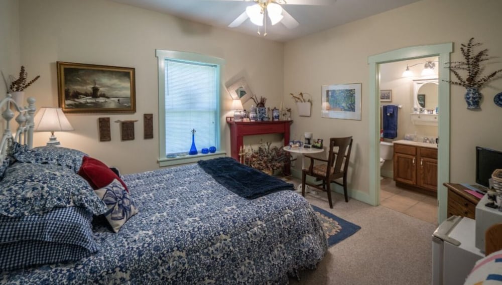 Standard Double Room, Ensuite (The Blue Room) photo 1