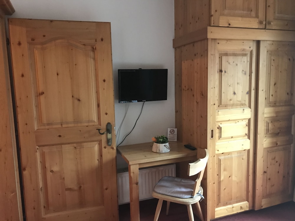 Quadruple Room photo 3