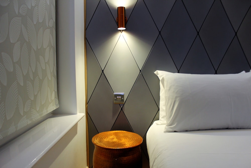 Basic Double Room, 1 Double Bed photo 2