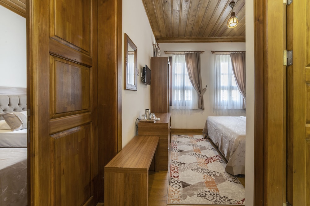 Family Quadruple Room