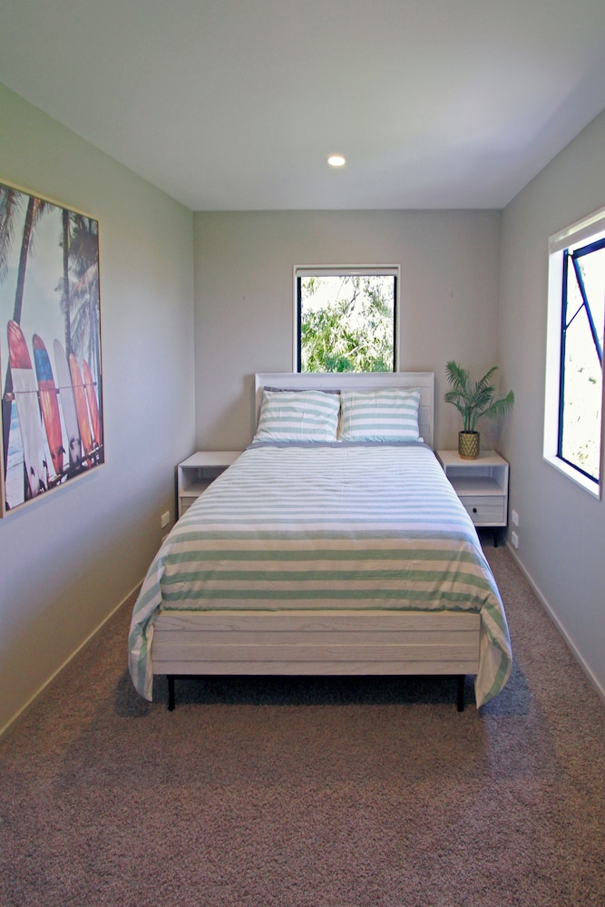 Deluxe House, Sea View photo 3