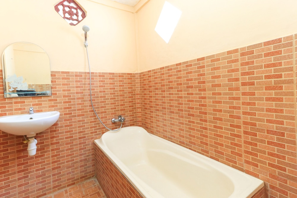 Family Suite - Photo 10