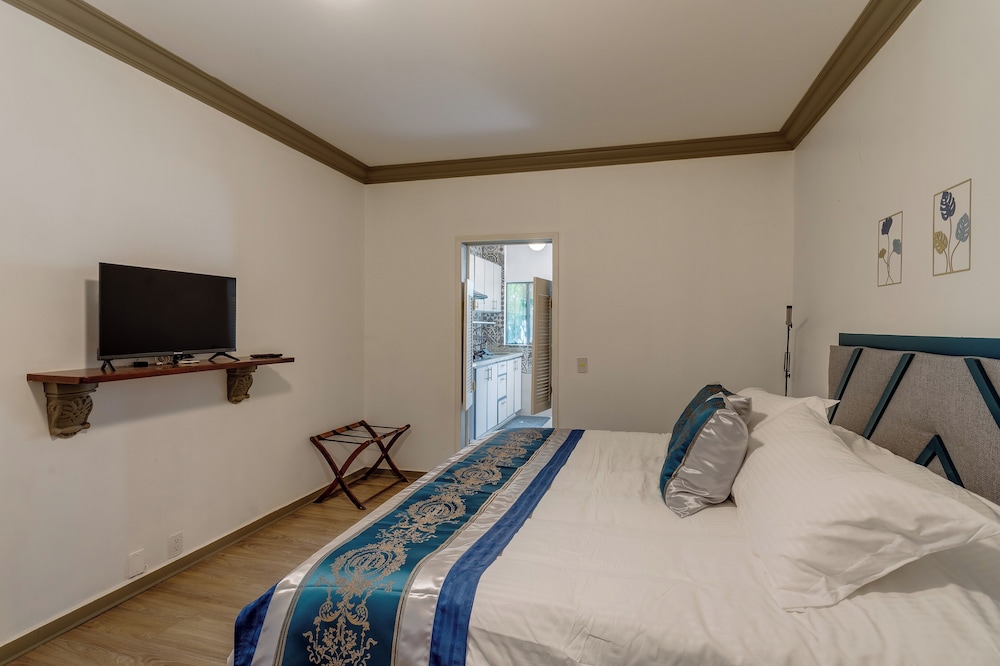Elite Double Room, Private Bathroom (6)