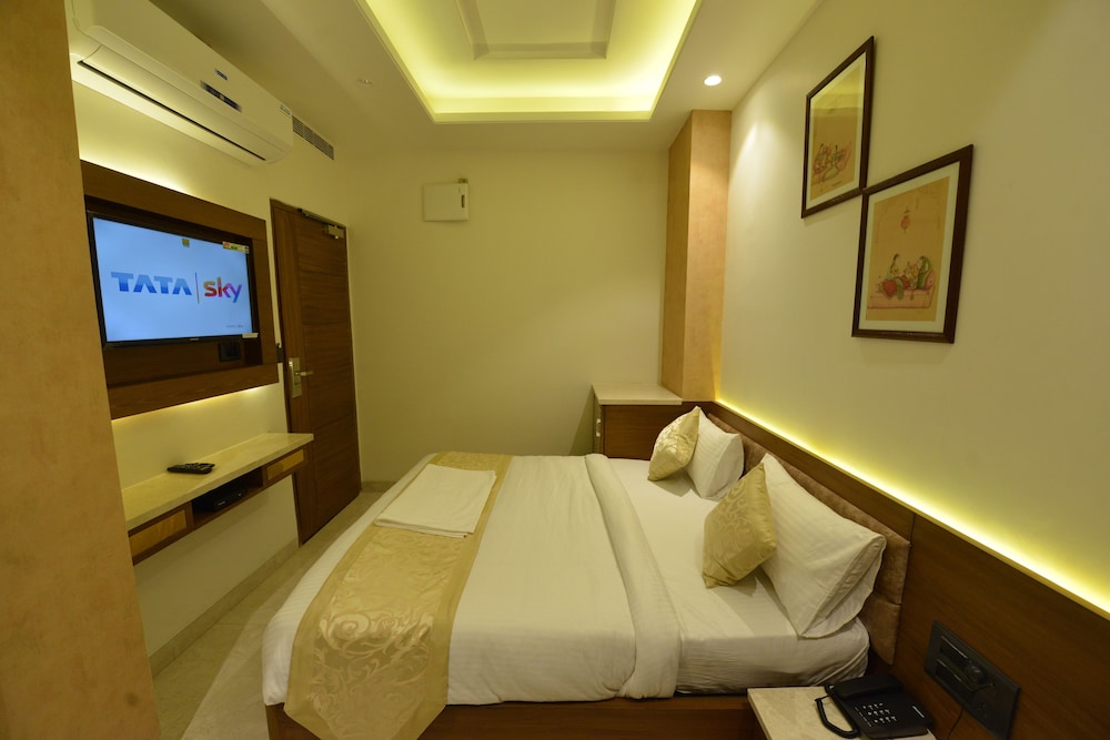 Super Deluxe Room - Photo 3
