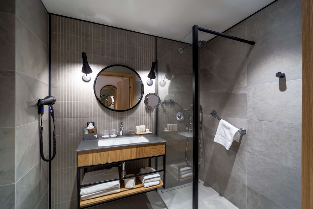 Superior Room (Spa Access)