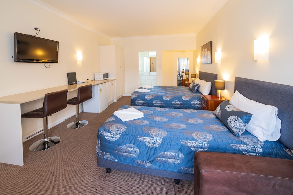 Deluxe Double or Twin Room, Garden View photo 1
