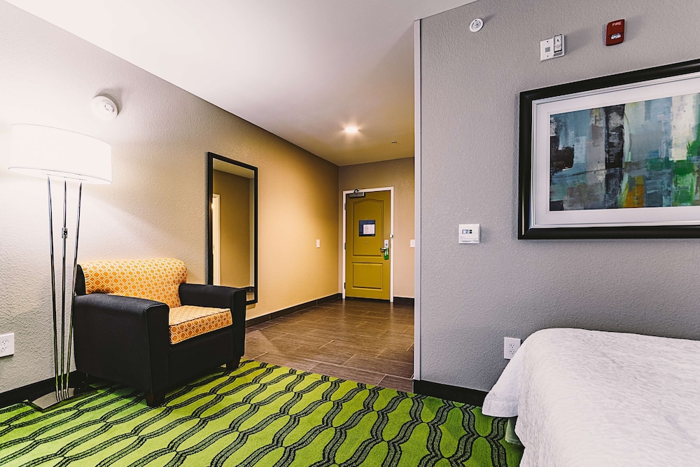 Room, 2 Queen Beds, Accessible, Non Smoking photo 3