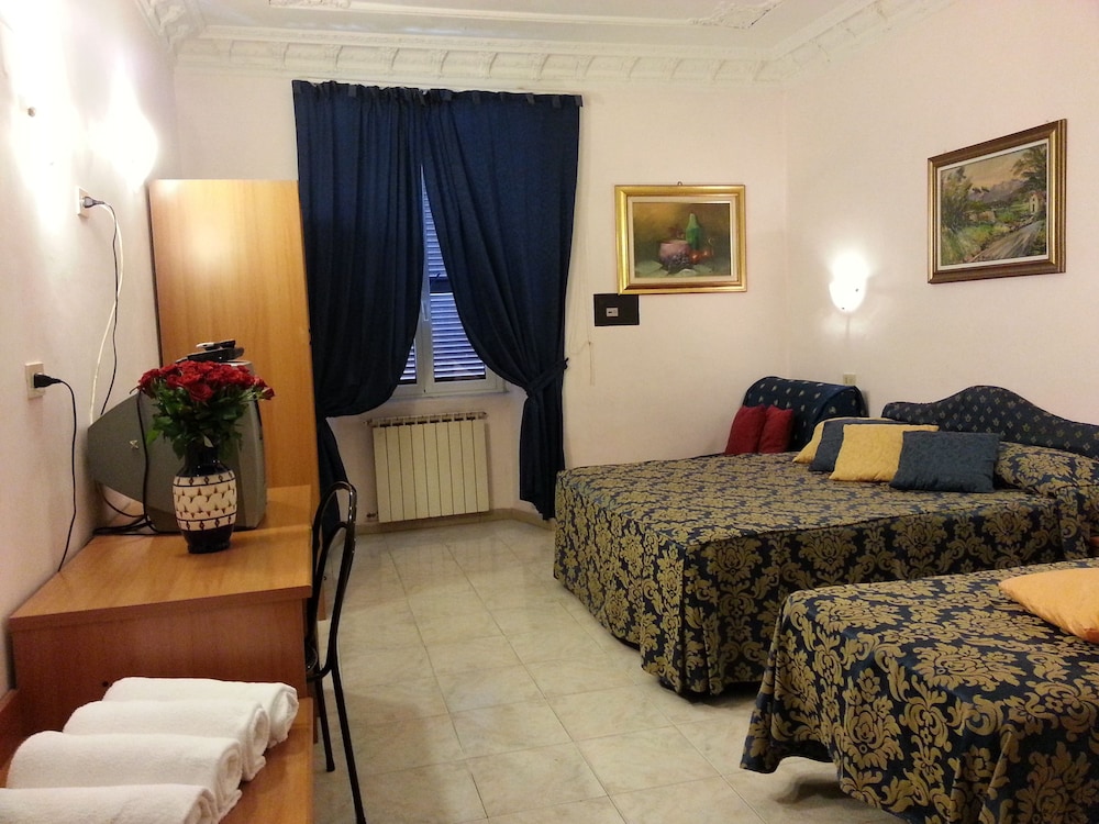 City Triple Room photo 1