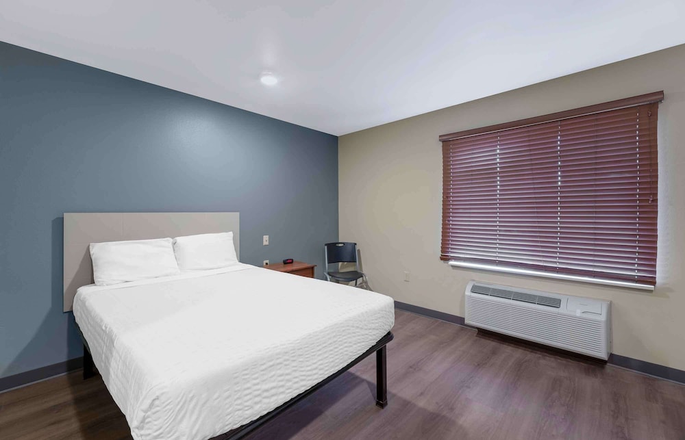 Standard Studio, 1 Double Bed, Non Smoking, Refrigerator & Microwave photo 1