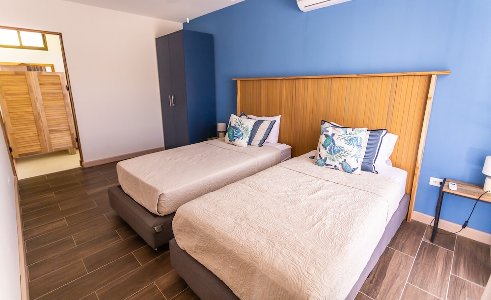 Premium Villa, Ensuite, Pool View photo 3