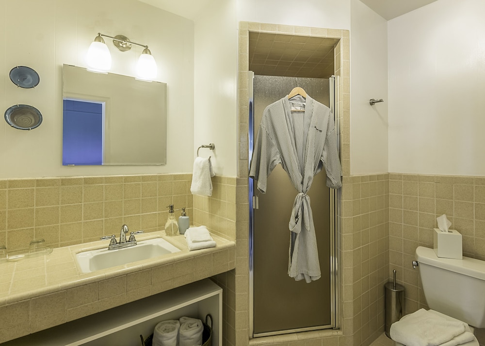 Van Damme Room - Photo 3