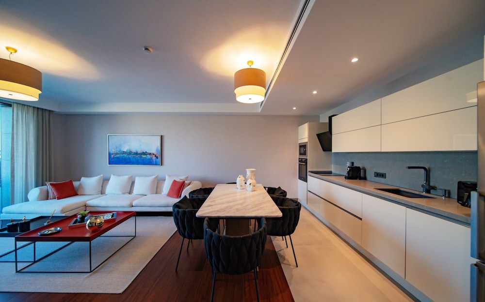 Premium Residence