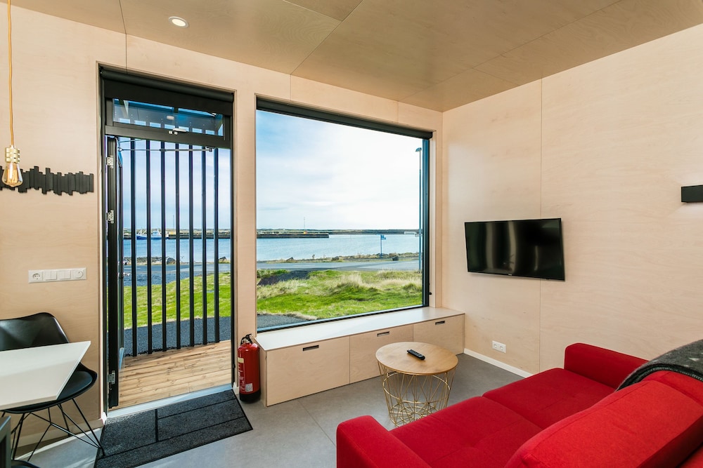 Signature Cabin, 1 Queen Bed with Sofa bed, Ocean View, Oceanfront photo 2
