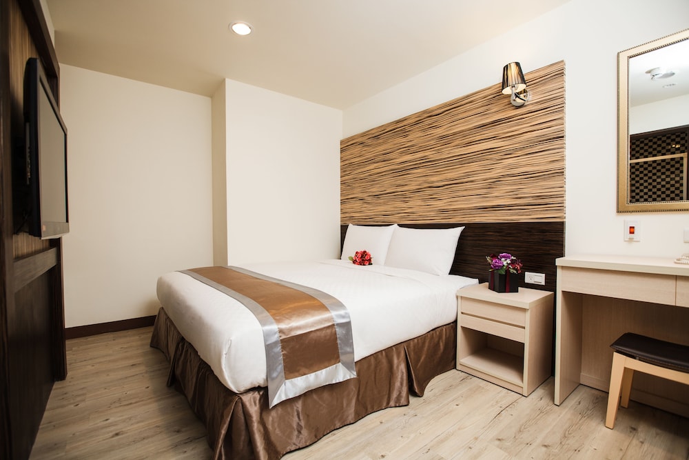 Business Double Room, 1 Queen Bed photo 2