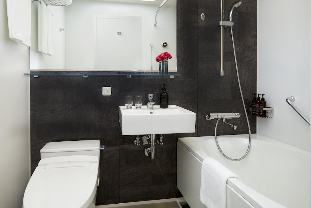 Deluxe Double Room - Photo 15