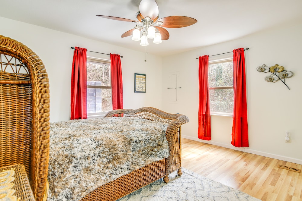 House (2 Bedrooms) photo 2