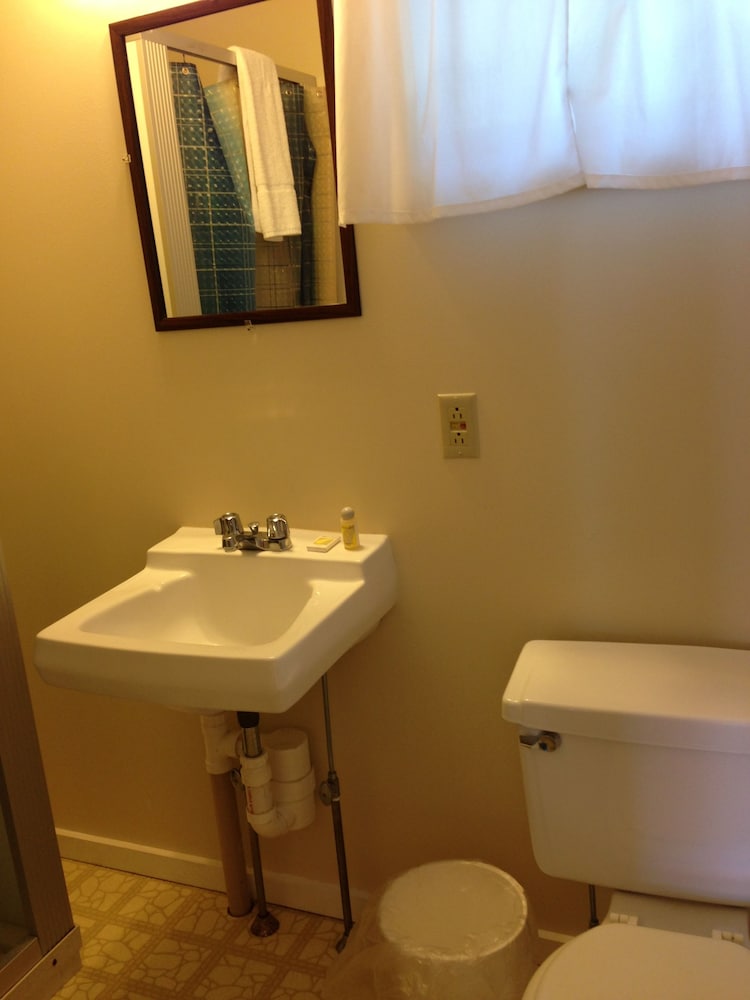 Standard Double Room, 2 Double Beds photo 2