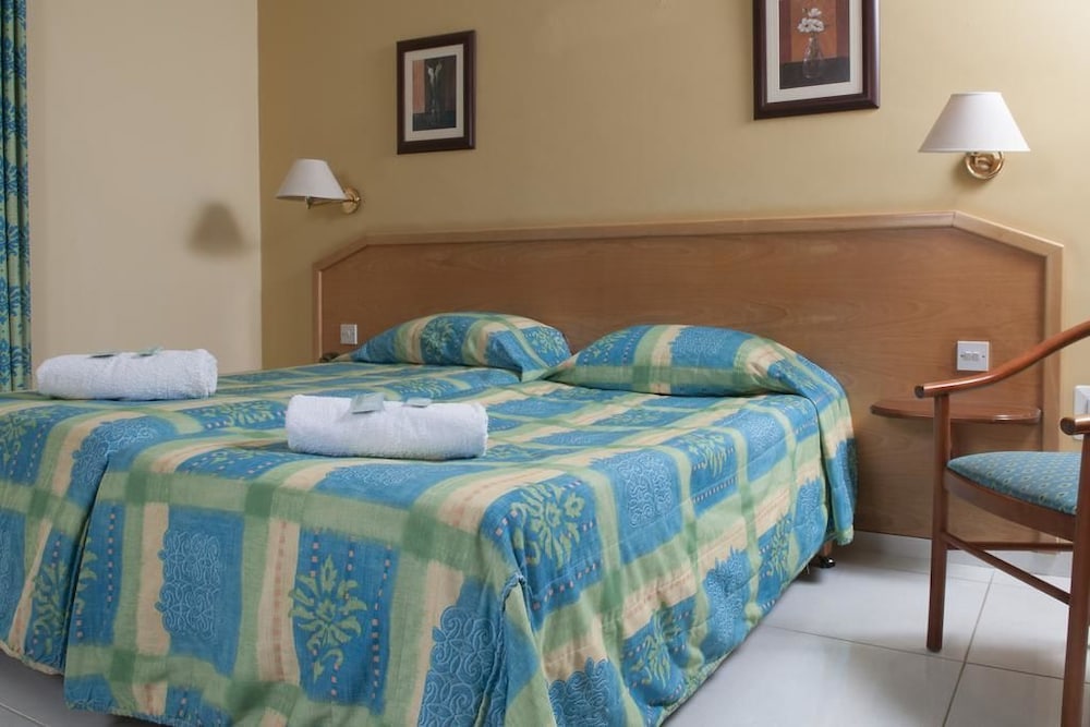 Economy Twin Room, 2 Twin Beds