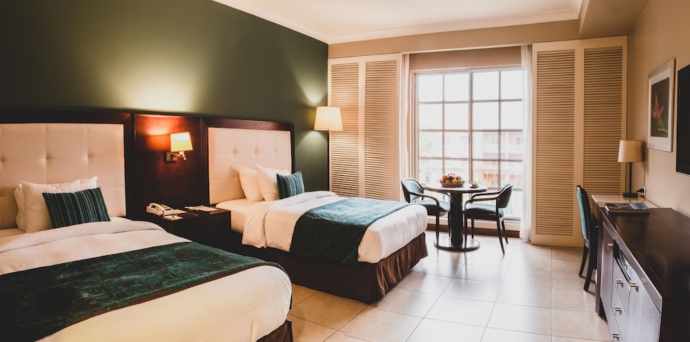 Deluxe Twin Room photo 3