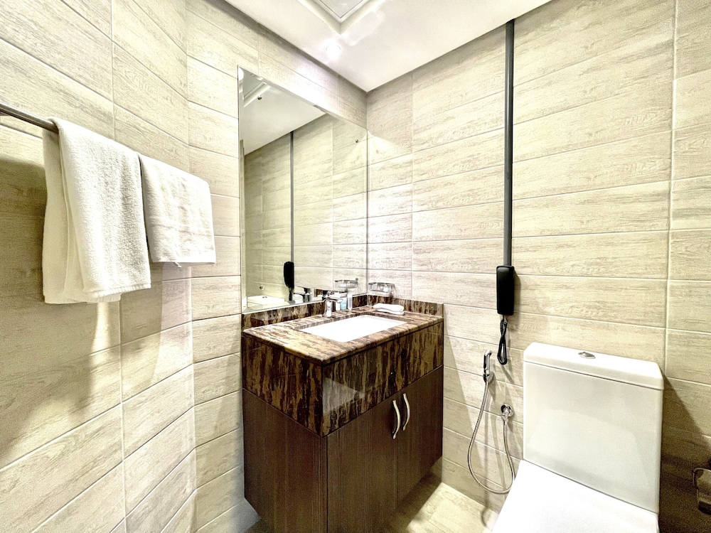 Deluxe Apartment (2 Bedrooms) photo 3