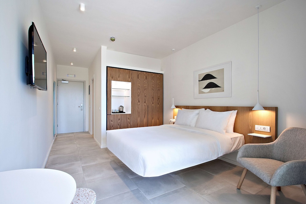 Standard Room (Inland View) - Photo 3