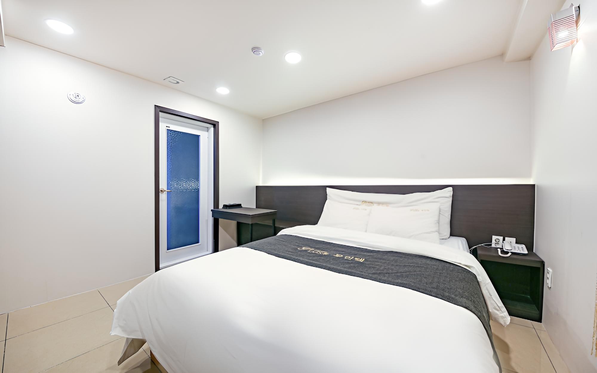 Room (Standard room) photo 3