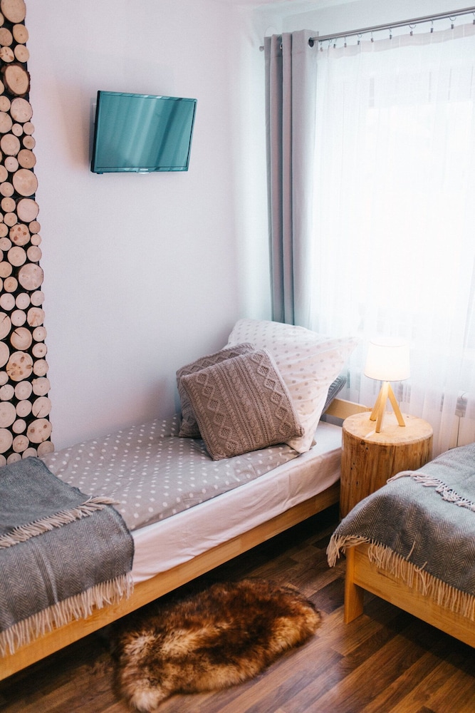 Economy Double Room photo 1