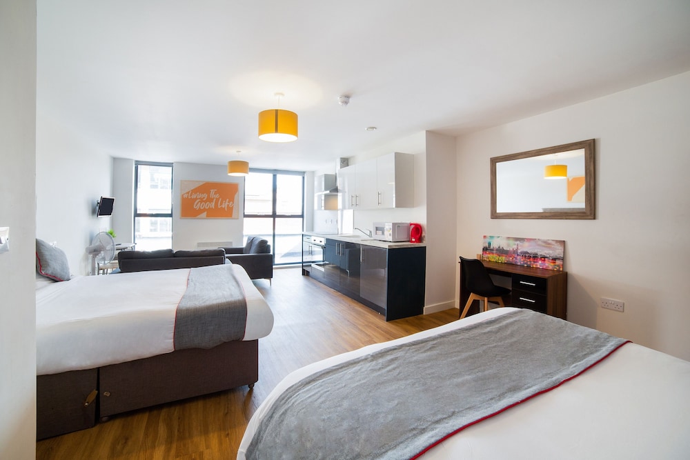 Superior Suite, 2 Double Beds (Quadruple)
