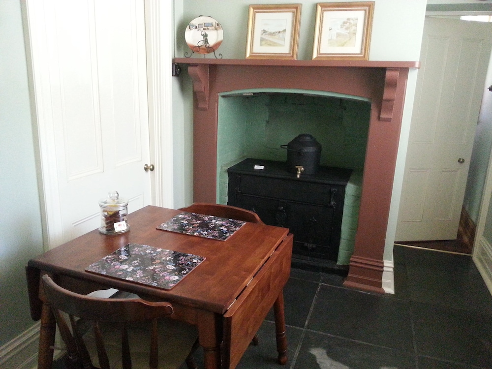 Superior Apartment, 1 Queen Bed, Terrace photo 3
