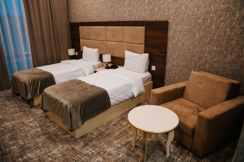 Standard Double Room, 1 King Bed, Non Smoking - Photo 17