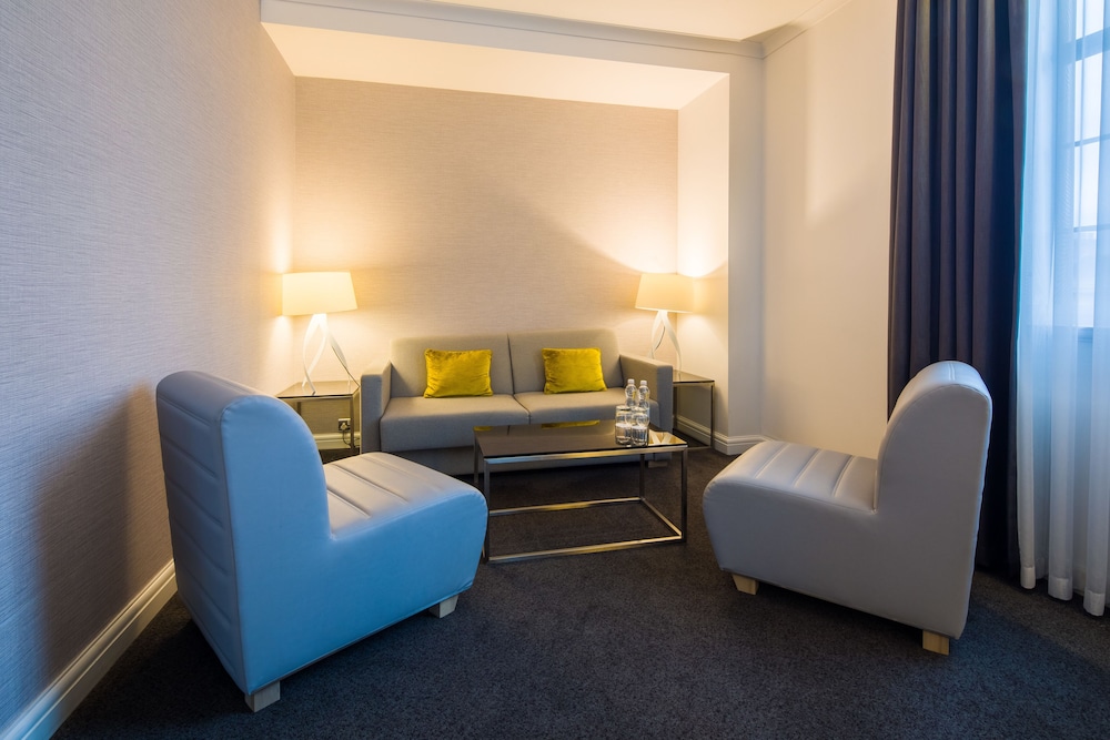 Junior Suite - Photo 8