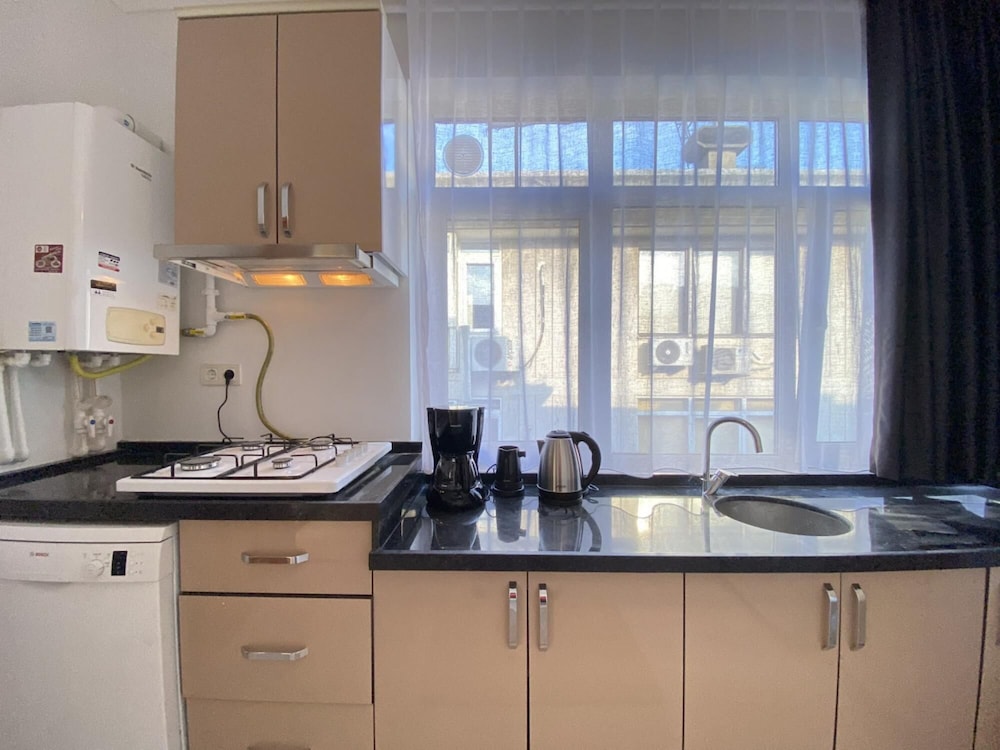Apartment photo 3