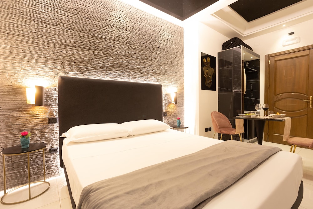 Junior Suite - Photo 1