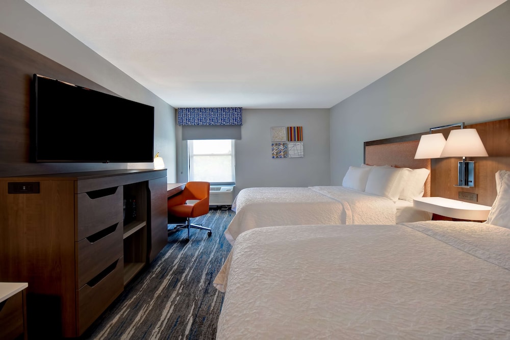 Room, 2 Queen Beds, Accessible, Non Smoking - Photo 2