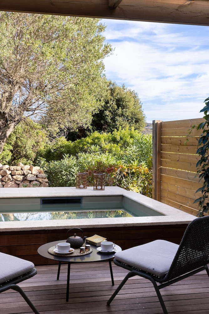 Double Room, Private Pool, Garden View photo 1