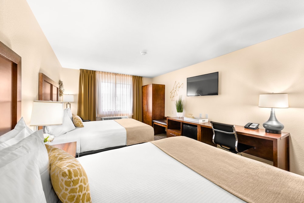 Standard Room, 2 Queen Beds photo 2