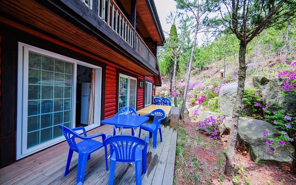 Room (Room 105 (individual deck)) photo 3
