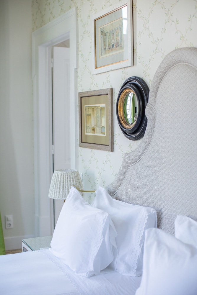 Double Room - Photo 8