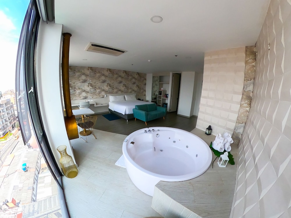 Basic Studio Suite photo 1