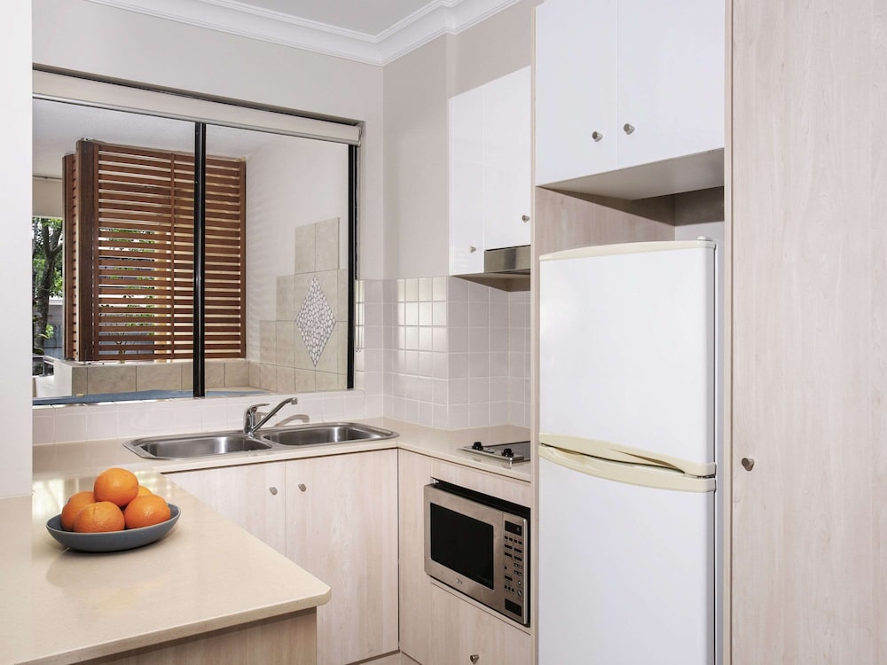 One Bedroom Suite - Photo 8